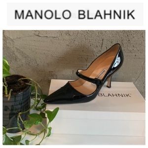 Manolo Blahnik patent pumps